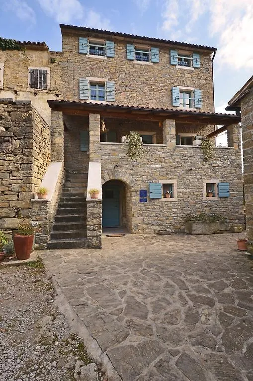 Casa Luisa Hotel Livade 0*,